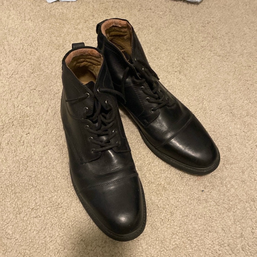 Clark's Men Dessert Moto Outdoor Boot size 12M